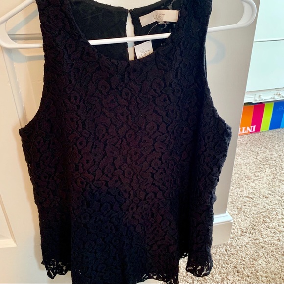 Lace Loft Shell - Picture 2 of 4